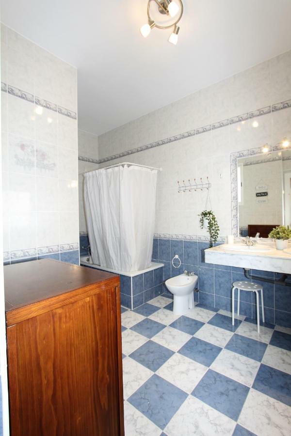 Apartamento Ollerias Málaga Exterior foto