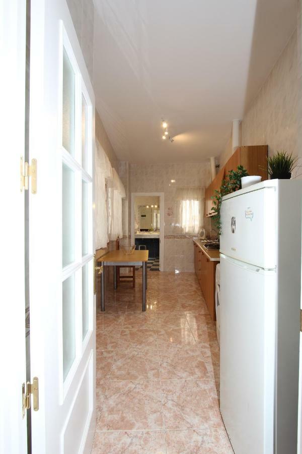 Apartamento Ollerias Málaga Exterior foto