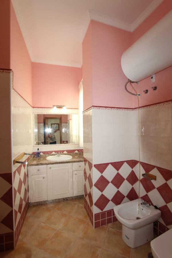 Apartamento Ollerias Málaga Exterior foto